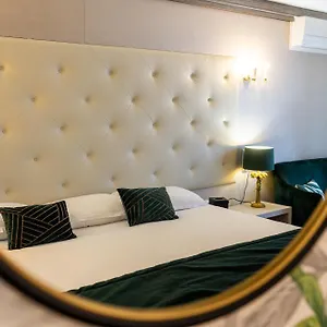 4* Otel Le Fouquet's